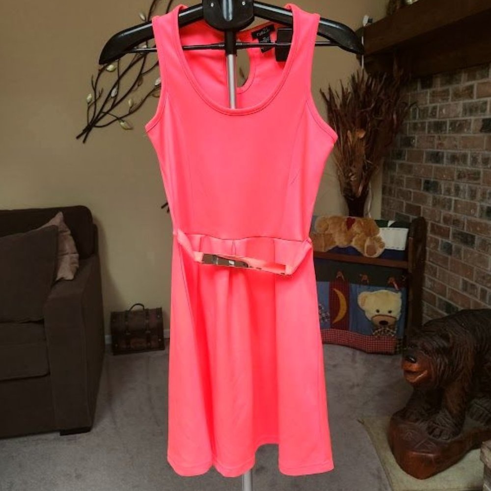 Rue21 neon pink dress sz XS with metallic plate front belt